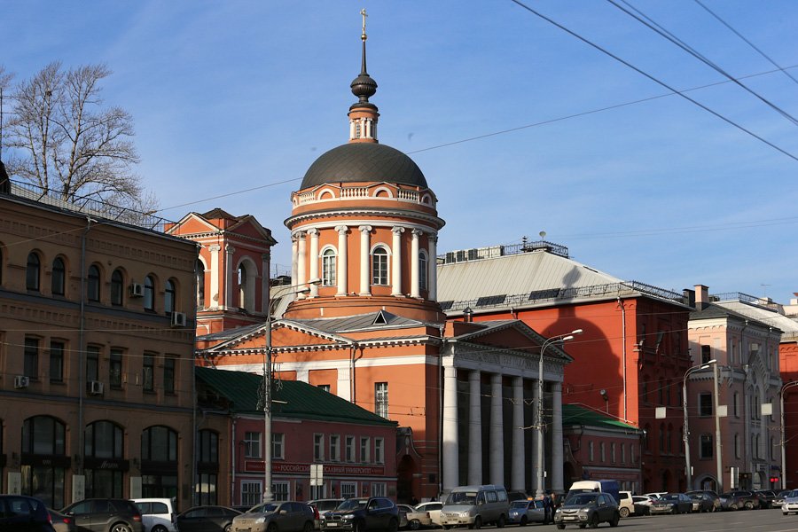 Храм апостола Иоанна Богослова под Вязом